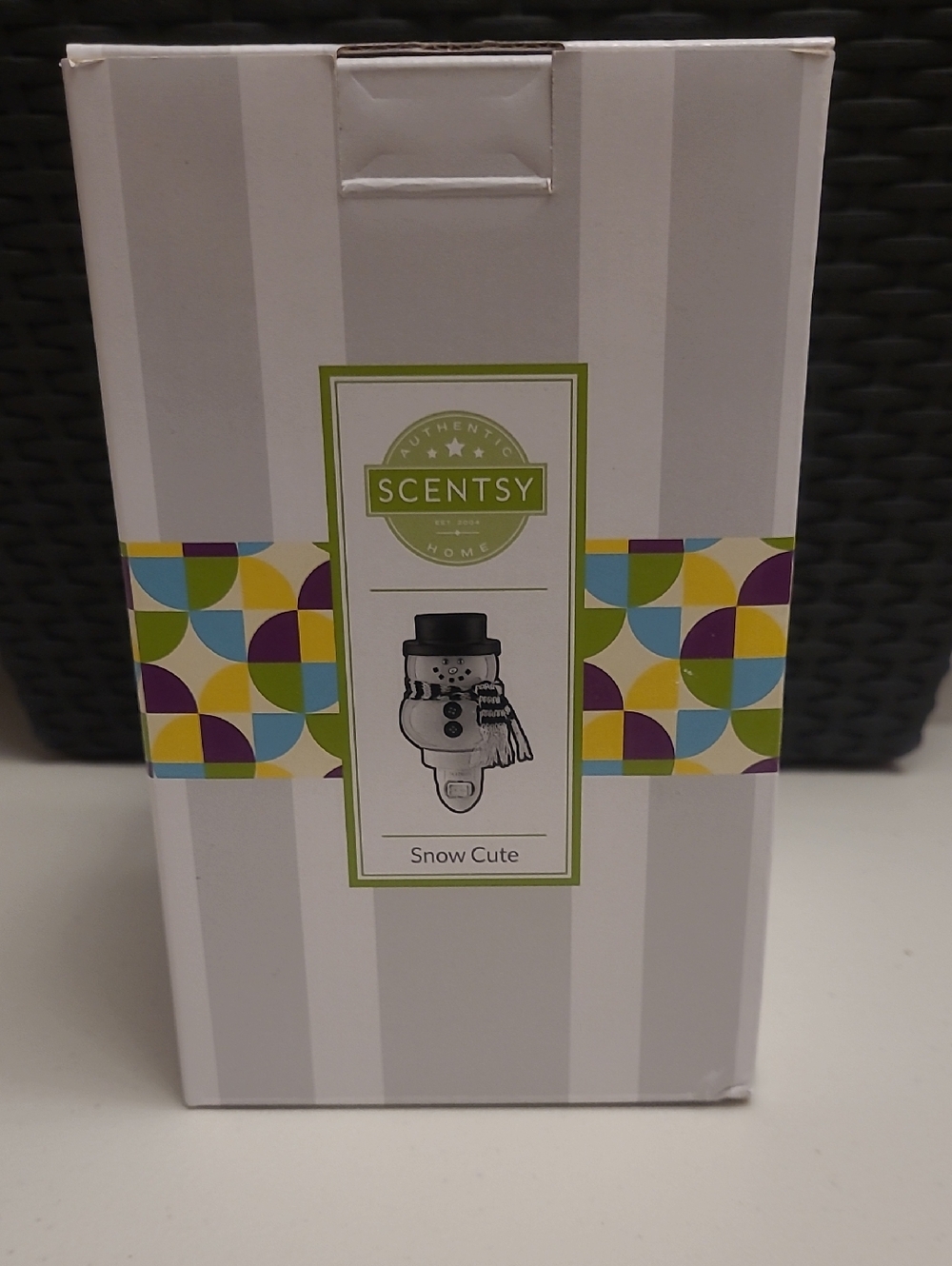 Scentsy Snow Cute Mini Warmer In Box